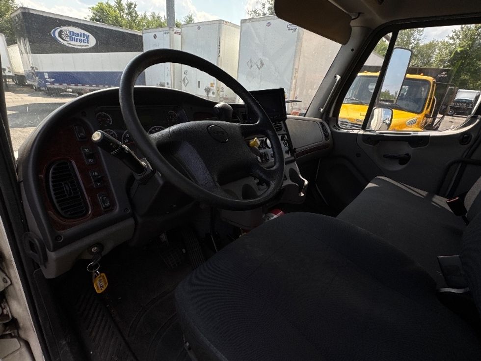 Medium Duty Box Truck-Light and Medium Duty Trucks-Freightliner-2020-M2-Parsippany-NJ-91,328\n\t\tmiles-$ 62,500 - Image 17