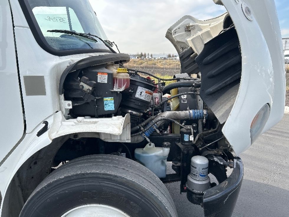 Medium Duty Box Truck-Light and Medium Duty Trucks-Freightliner-2020-M2-Pasco-WA-211,139\n\t\tmiles-$ 45,250 - Image 23