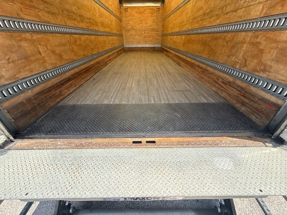 Medium Duty Box Truck-Light and Medium Duty Trucks-Freightliner-2020-M2-Pell City-AL-307,001\n\t\tmiles-$ 27,250 - Image 10