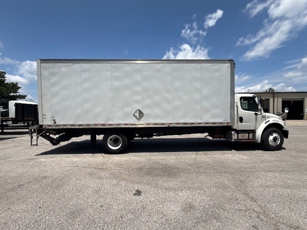 Medium Duty Box Truck-Light and Medium Duty Trucks-Freightliner-2020-M2-Pell City-AL-307,001\n\t\tmiles-$ 27,250 - Image 15