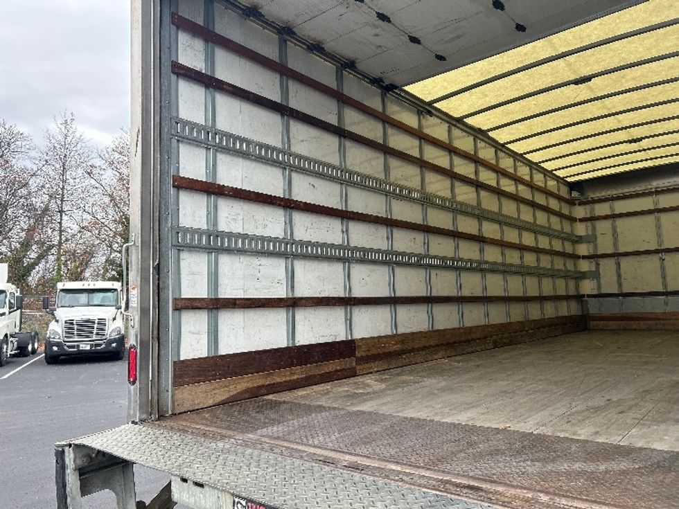 Medium Duty Box Truck-Light and Medium Duty Trucks-Freightliner-2020-M2-Pennsauken-NJ-171,283\n\t\tmiles-$ 43,750 - Image 11