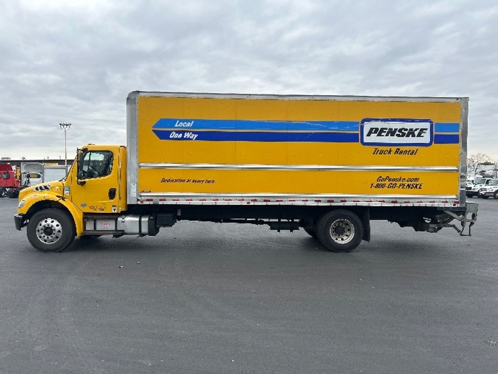 Medium Duty Box Truck-Light and Medium Duty Trucks-Freightliner-2020-M2-Pennsauken-NJ-171,283\n\t\tmiles-$ 43,750 - Image 4