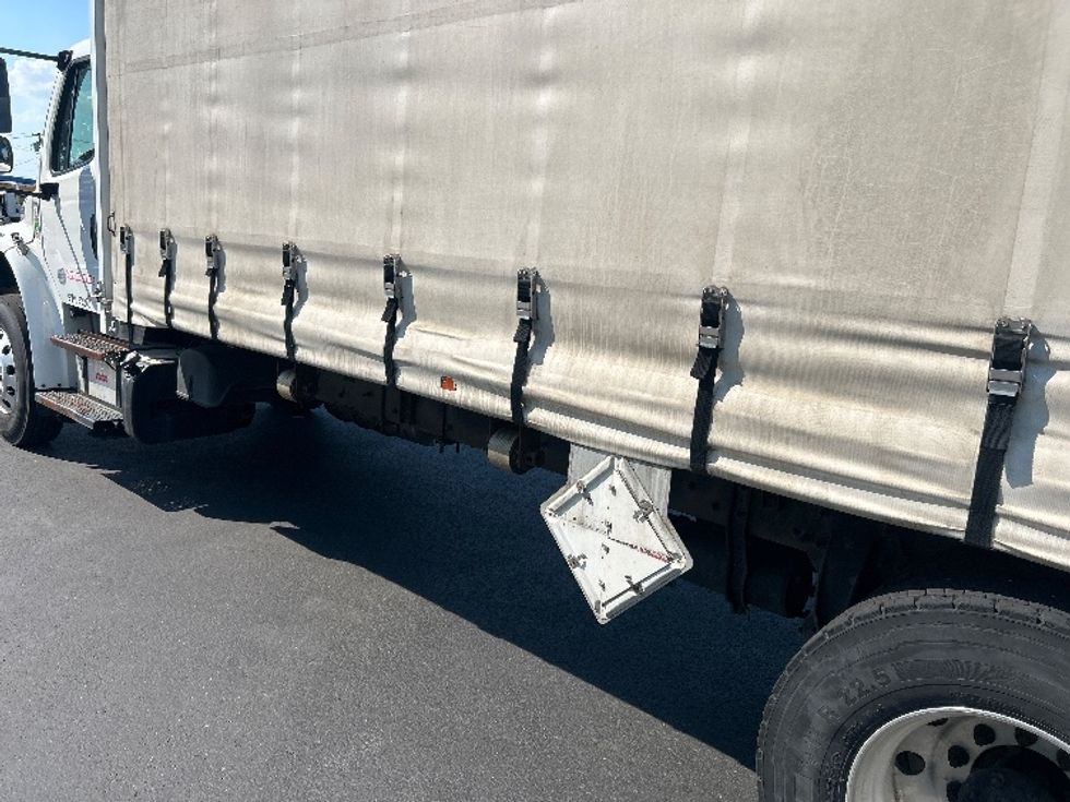 Medium Duty Box Truck-Light and Medium Duty Trucks-Freightliner-2020-M2-Pennsauken-NJ-171,761\n\t\tmiles-$ 55,500 - Image 25