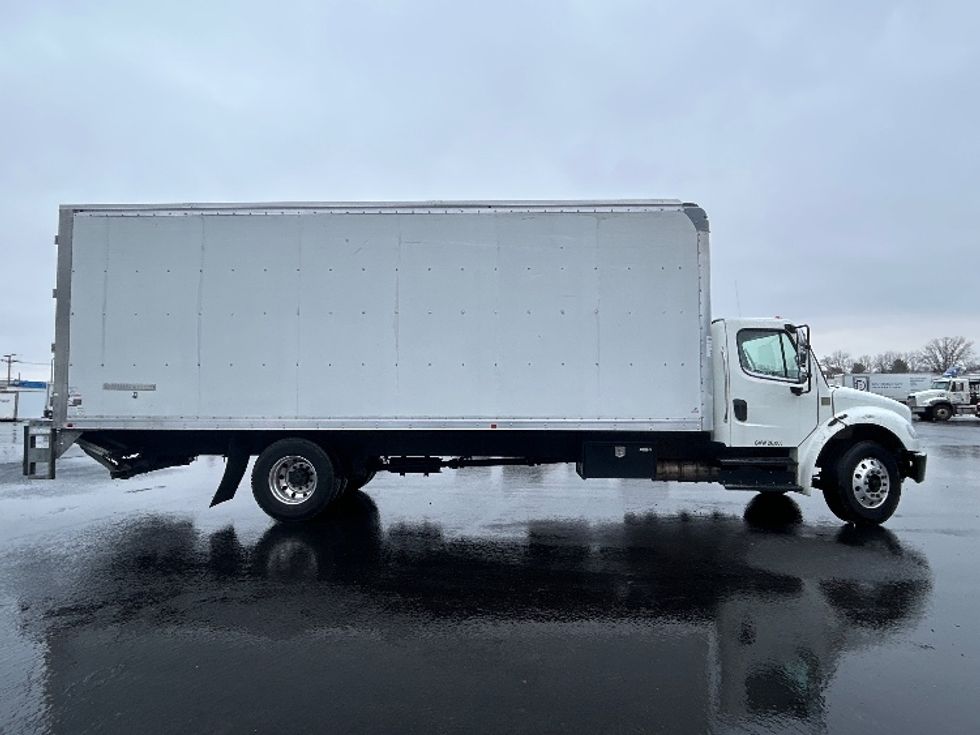 Medium Duty Box Truck-Light and Medium Duty Trucks-Freightliner-2020-M2-Pennsauken-NJ-56,100\n\t\tmiles-$ 64,500 - Image 15