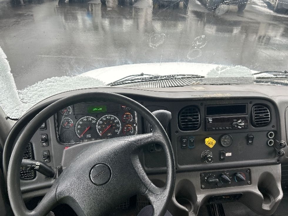 Medium Duty Box Truck-Light and Medium Duty Trucks-Freightliner-2020-M2-Pennsauken-NJ-56,100\n\t\tmiles-$ 64,500 - Image 18