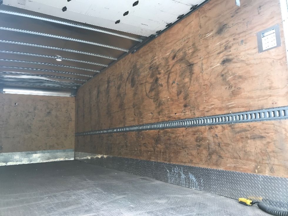Medium Duty Box Truck-Light and Medium Duty Trucks-Freightliner-2020-M2-Pensacola-FL-112,730\n\t\tmiles-$ 55,500 - Image 12