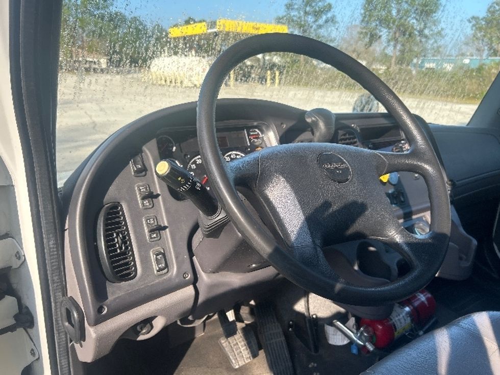 Medium Duty Box Truck-Light and Medium Duty Trucks-Freightliner-2020-M2-Pensacola-FL-128,290\n\t\tmiles-$ 56,250 - Image 16