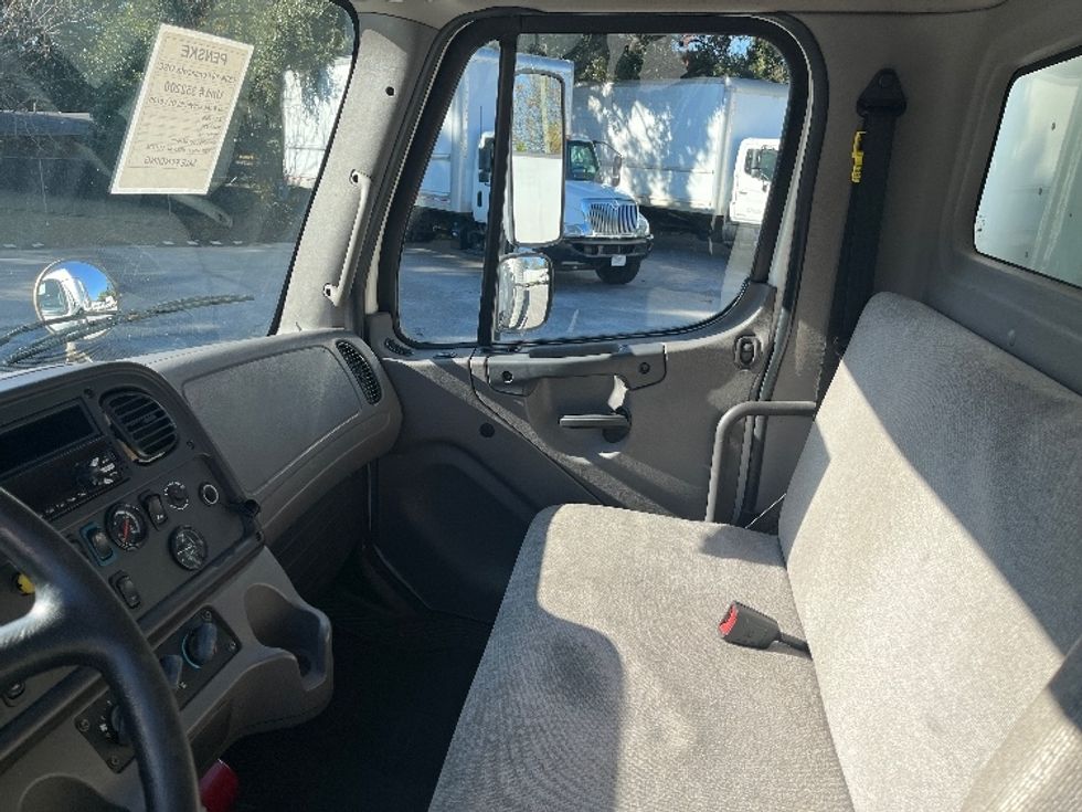 Medium Duty Box Truck-Light and Medium Duty Trucks-Freightliner-2020-M2-Pensacola-FL-35,524\n\t\tmiles-$ 70,250 - Image 19