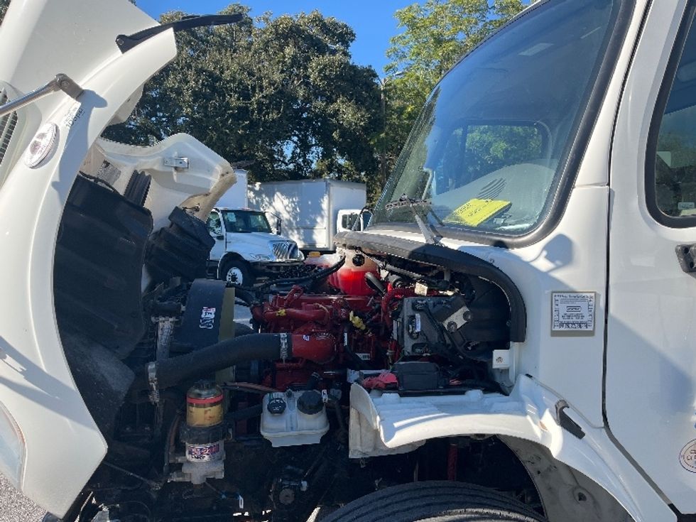 Medium Duty Box Truck-Light and Medium Duty Trucks-Freightliner-2020-M2-Pensacola-FL-35,524\n\t\tmiles-$ 70,250 - Image 24