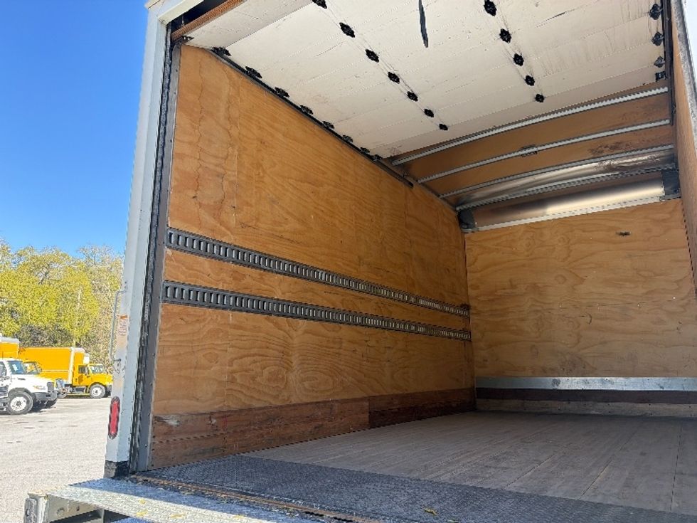 Medium Duty Box Truck-Light and Medium Duty Trucks-Freightliner-2020-M2-Pensacola-FL-71,801\n\t\tmiles-$ 57,250 - Image 11