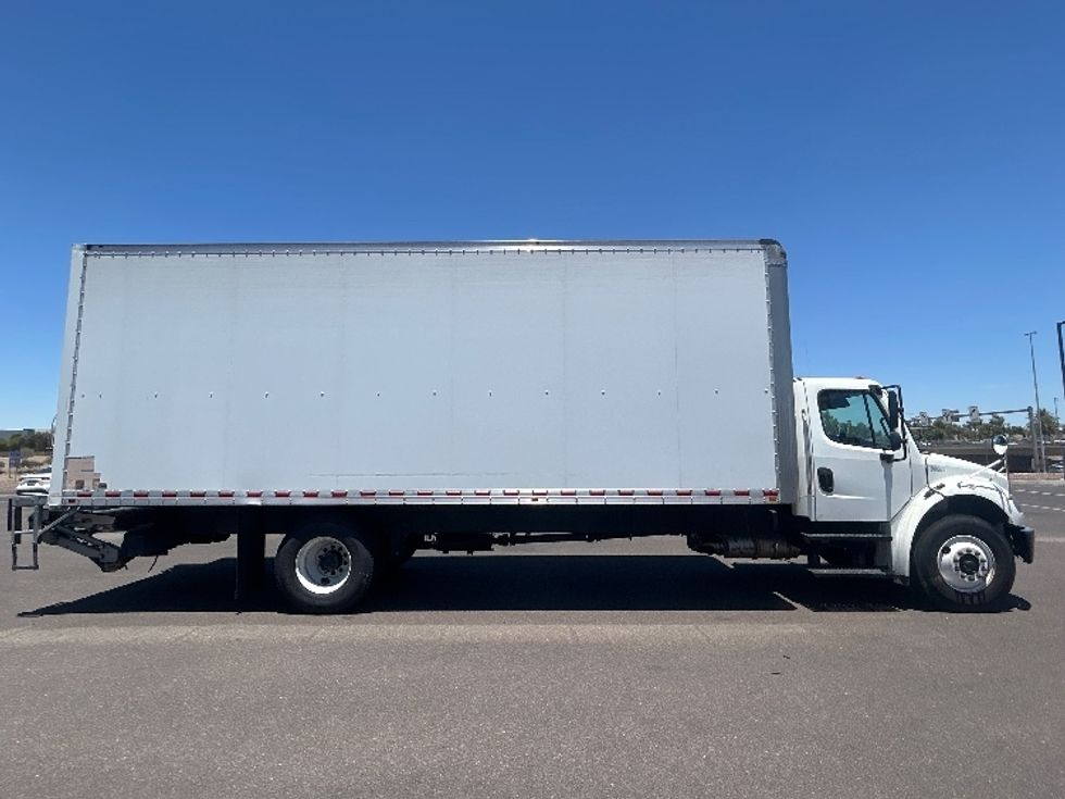 Medium Duty Box Truck-Light and Medium Duty Trucks-Freightliner-2020-M2-Phoenix-AZ-117,662\n\t\tmiles-$ 62,750 - Image 15