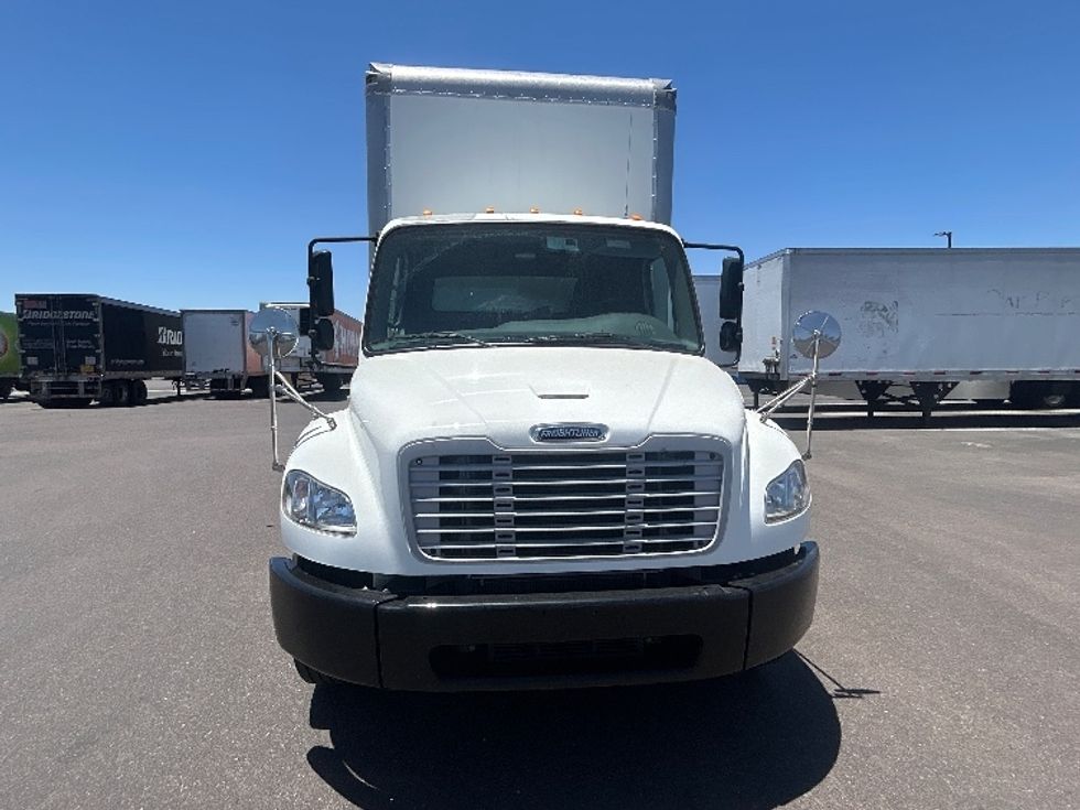 Medium Duty Box Truck-Light and Medium Duty Trucks-Freightliner-2020-M2-Phoenix-AZ-117,662\n\t\tmiles-$ 62,750 - Image 2