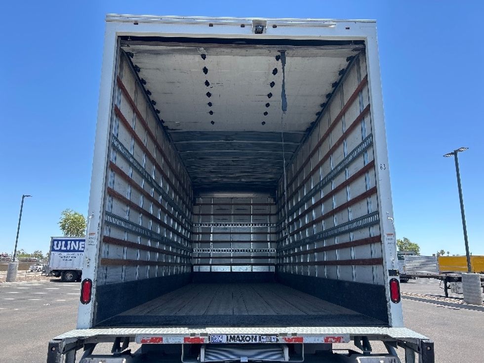Medium Duty Box Truck-Light and Medium Duty Trucks-Freightliner-2020-M2-Phoenix-AZ-117,662\n\t\tmiles-$ 62,750 - Image 8