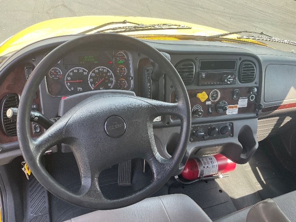 Medium Duty Box Truck-Light and Medium Duty Trucks-Freightliner-2020-M2-Phoenix-AZ-132,957\n\t\tmiles-$ 60,750 - Image 15