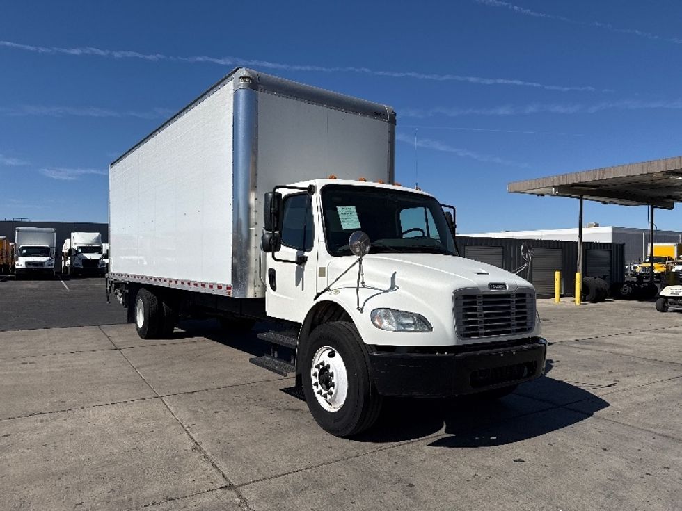 Medium Duty Box Truck-Light and Medium Duty Trucks-Freightliner-2020-M2-Phoenix-AZ-135,501\n\t\tmiles-$ 59,750 - Image 1
