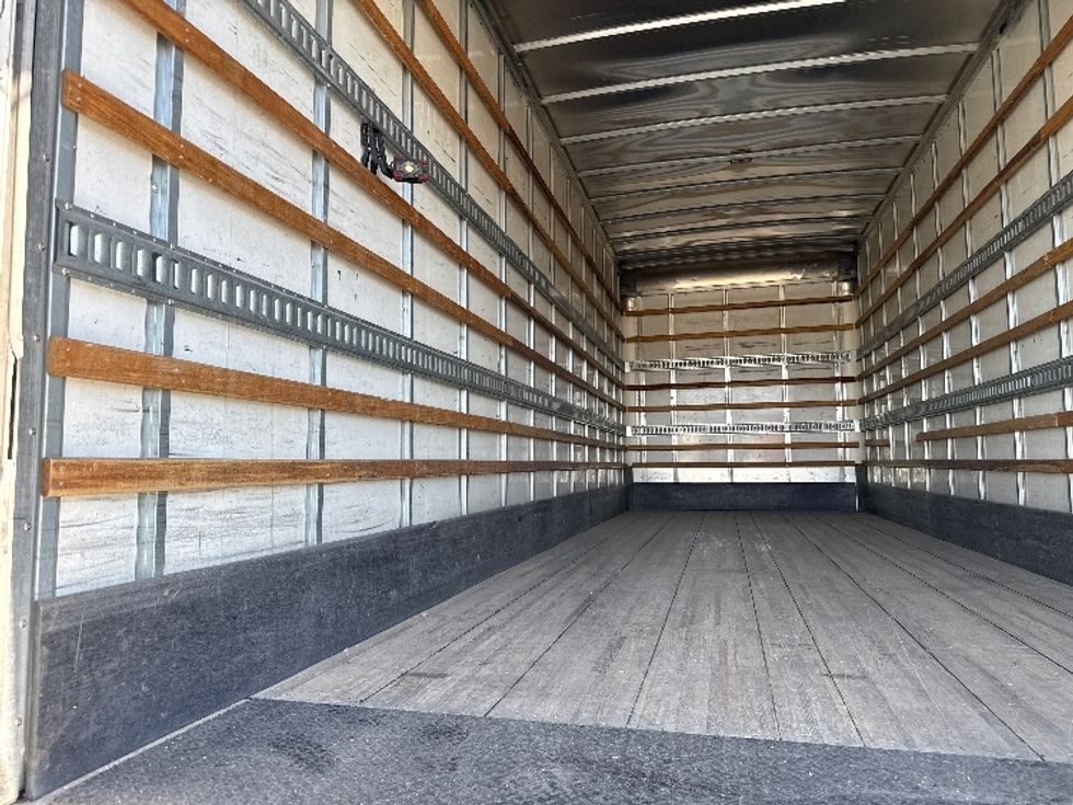 Medium Duty Box Truck-Light and Medium Duty Trucks-Freightliner-2020-M2-Phoenix-AZ-135,501\n\t\tmiles-$ 59,750 - Image 11