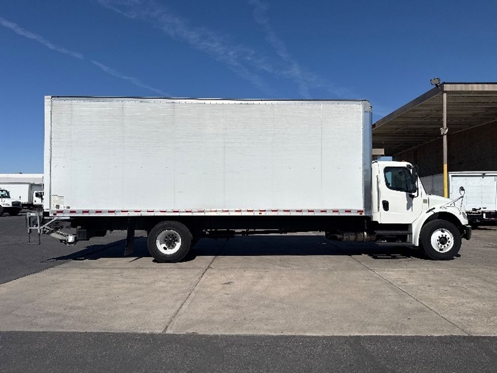 Medium Duty Box Truck-Light and Medium Duty Trucks-Freightliner-2020-M2-Phoenix-AZ-135,501\n\t\tmiles-$ 59,750 - Image 15