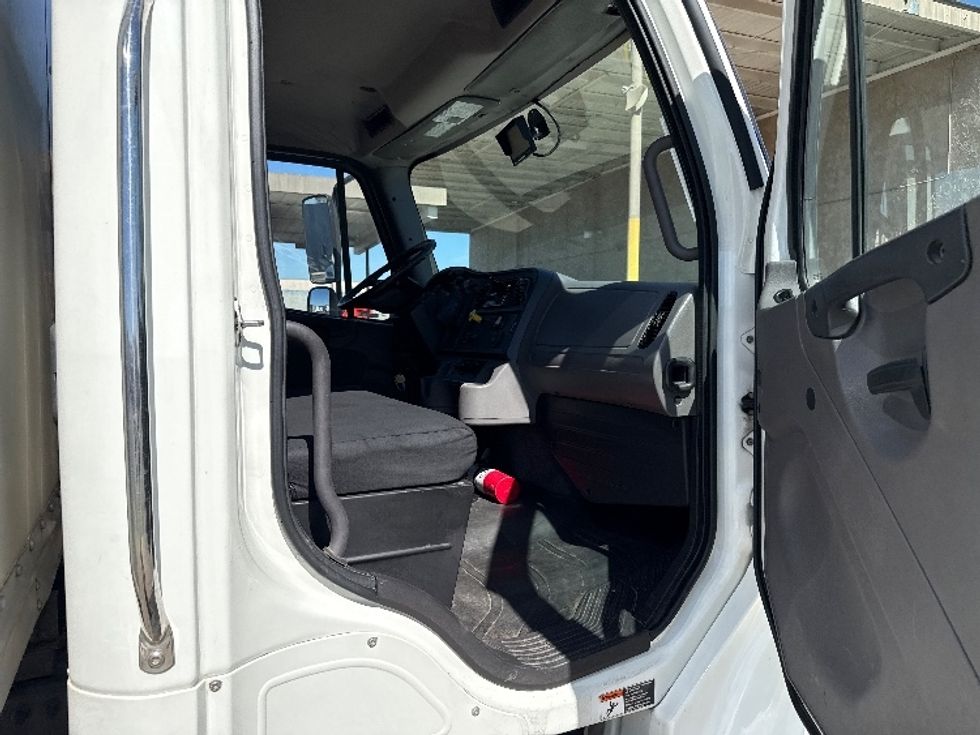 Medium Duty Box Truck-Light and Medium Duty Trucks-Freightliner-2020-M2-Phoenix-AZ-135,501\n\t\tmiles-$ 59,750 - Image 20