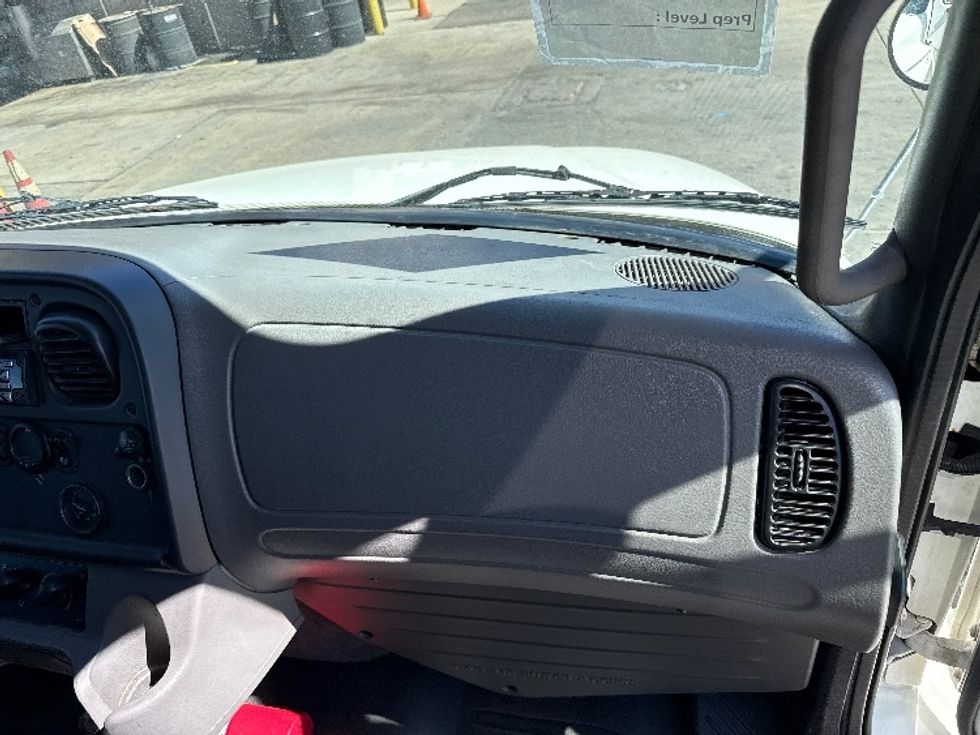 Medium Duty Box Truck-Light and Medium Duty Trucks-Freightliner-2020-M2-Phoenix-AZ-135,501\n\t\tmiles-$ 59,750 - Image 21