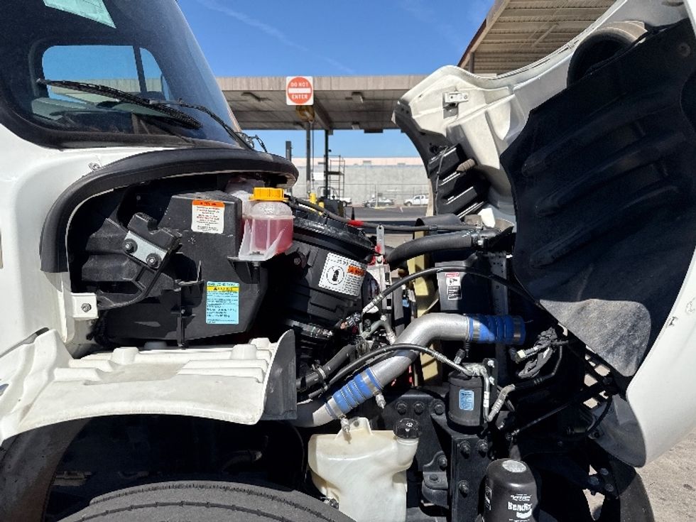 Medium Duty Box Truck-Light and Medium Duty Trucks-Freightliner-2020-M2-Phoenix-AZ-135,501\n\t\tmiles-$ 59,750 - Image 24