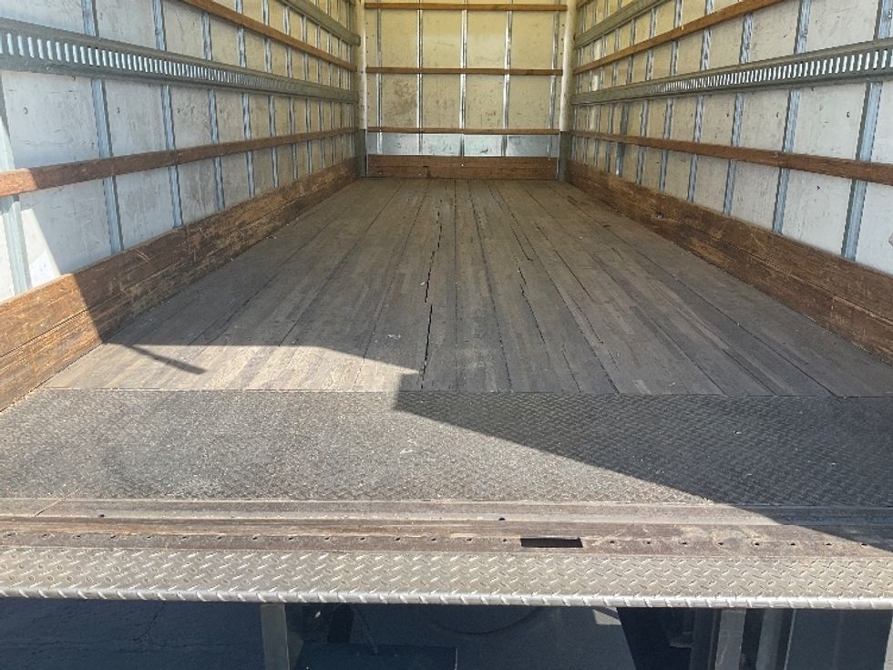 Medium Duty Box Truck-Light and Medium Duty Trucks-Freightliner-2020-M2-Phoenix-AZ-136,360\n\t\tmiles-$ 60,250 - Image 10