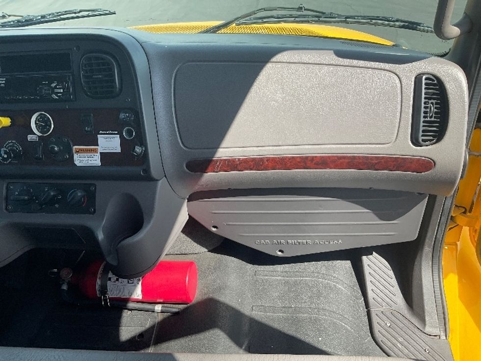 Medium Duty Box Truck-Light and Medium Duty Trucks-Freightliner-2020-M2-Phoenix-AZ-136,360\n\t\tmiles-$ 60,250 - Image 21