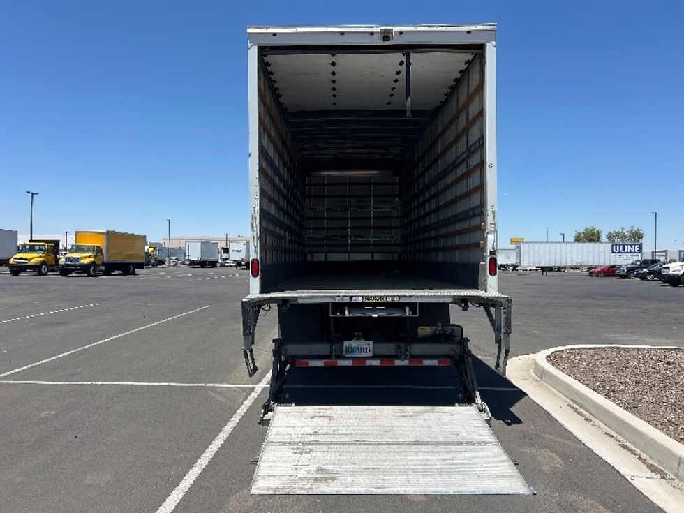 Medium Duty Box Truck-Light and Medium Duty Trucks-Freightliner-2020-M2-Phoenix-AZ-147,500\n\t\tmiles-$ 58,000 - Image 9
