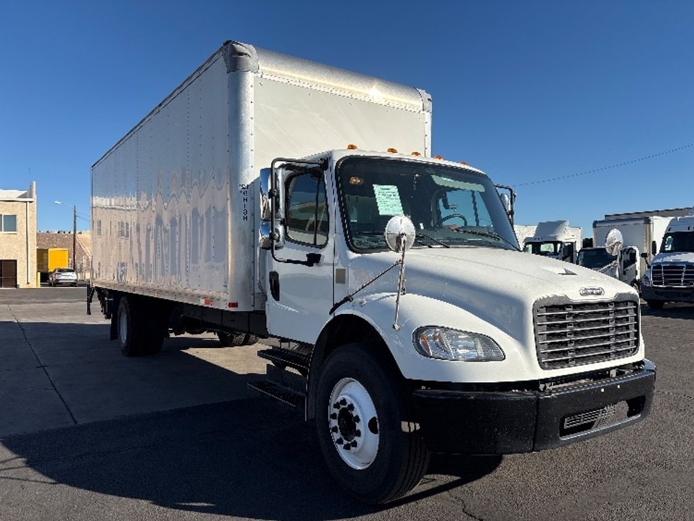 Medium Duty Box Truck-Light and Medium Duty Trucks-Freightliner-2020-M2-Phoenix-AZ-175,892\n\t\tmiles-$ 51,000 - Image 1