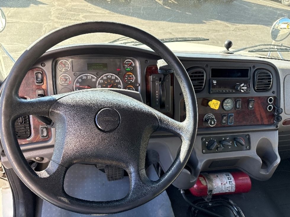 Medium Duty Box Truck-Light and Medium Duty Trucks-Freightliner-2020-M2-Phoenix-AZ-175,892\n\t\tmiles-$ 51,000 - Image 18