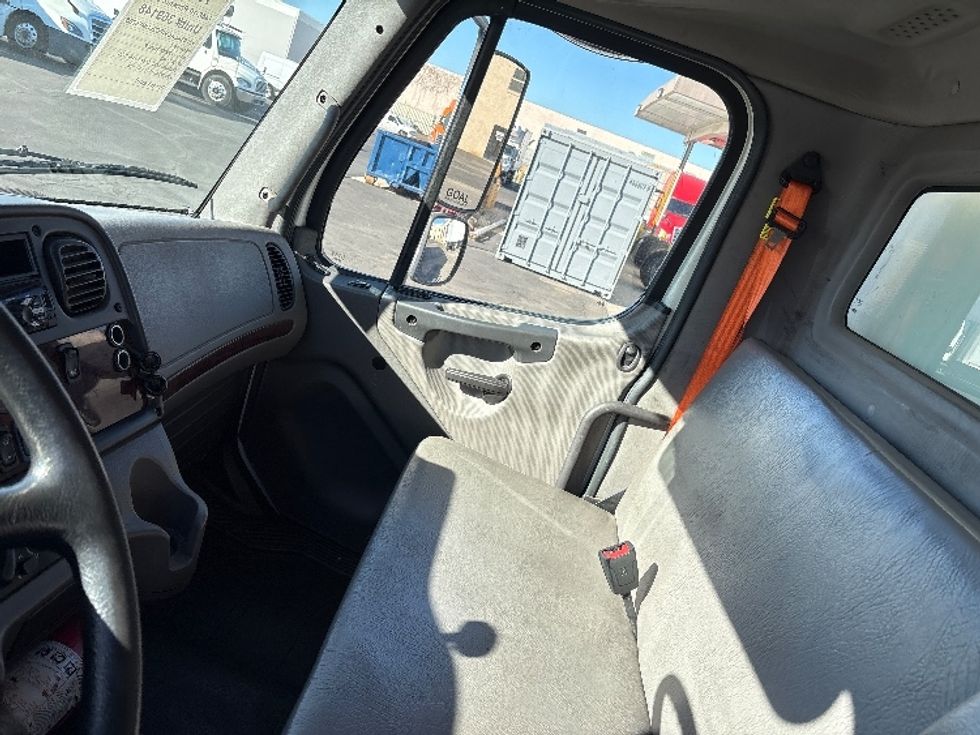 Medium Duty Box Truck-Light and Medium Duty Trucks-Freightliner-2020-M2-Phoenix-AZ-175,892\n\t\tmiles-$ 51,000 - Image 19