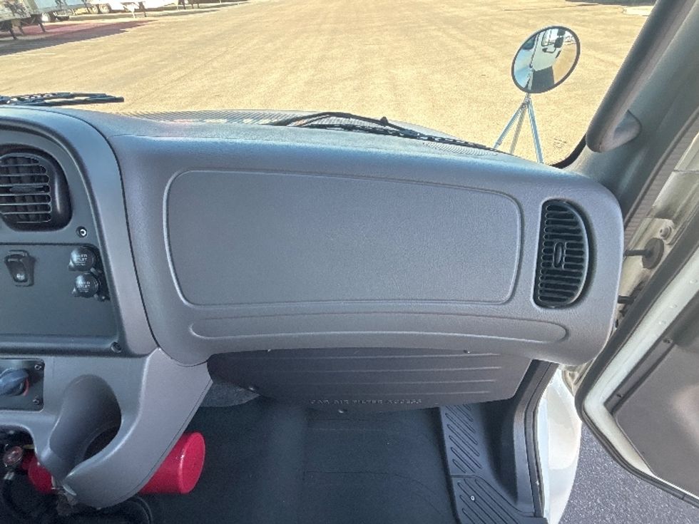 Medium Duty Box Truck-Light and Medium Duty Trucks-Freightliner-2020-M2-Phoenix-AZ-181,688\n\t\tmiles-$ 55,250 - Image 21