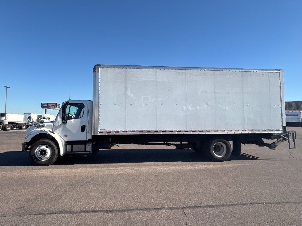 Medium Duty Box Truck-Light and Medium Duty Trucks-Freightliner-2020-M2-Phoenix-AZ-181,688\n\t\tmiles-$ 55,250 - Image 4