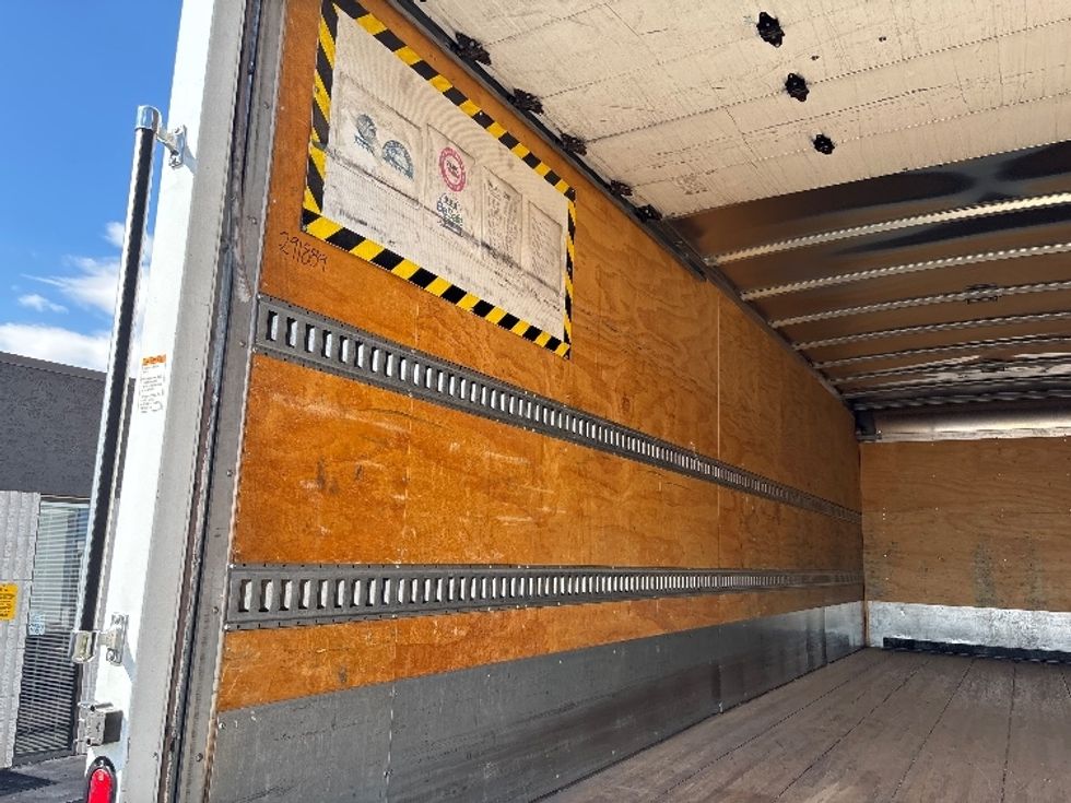 Medium Duty Box Truck-Light and Medium Duty Trucks-Freightliner-2020-M2-Phoenix-AZ-208,300\n\t\tmiles-$ 36,750 - Image 11