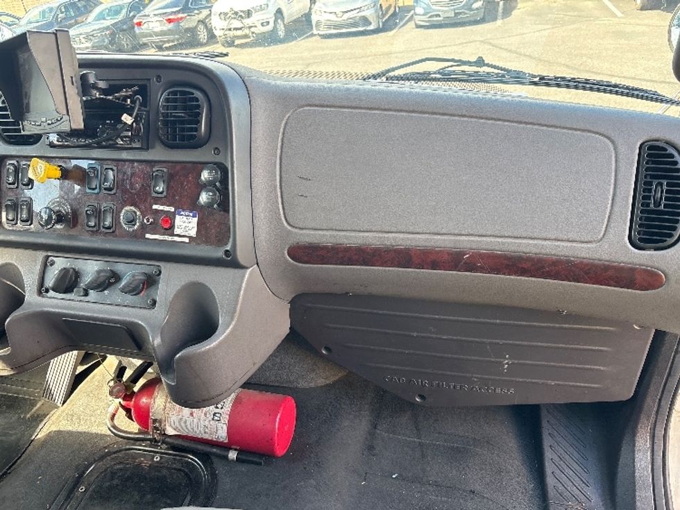 Medium Duty Box Truck-Light and Medium Duty Trucks-Freightliner-2020-M2-Phoenix-AZ-208,300\n\t\tmiles-$ 36,750 - Image 20