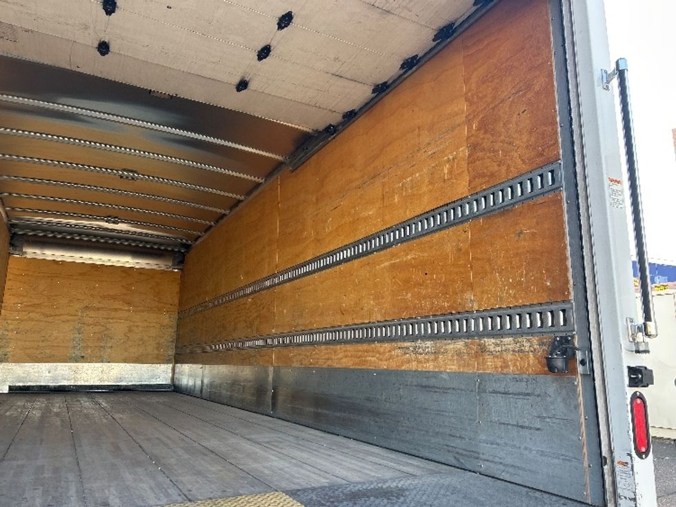 Medium Duty Box Truck-Light and Medium Duty Trucks-Freightliner-2020-M2-Phoenix-AZ-217,005\n\t\tmiles-$ 32,750 - Image 12