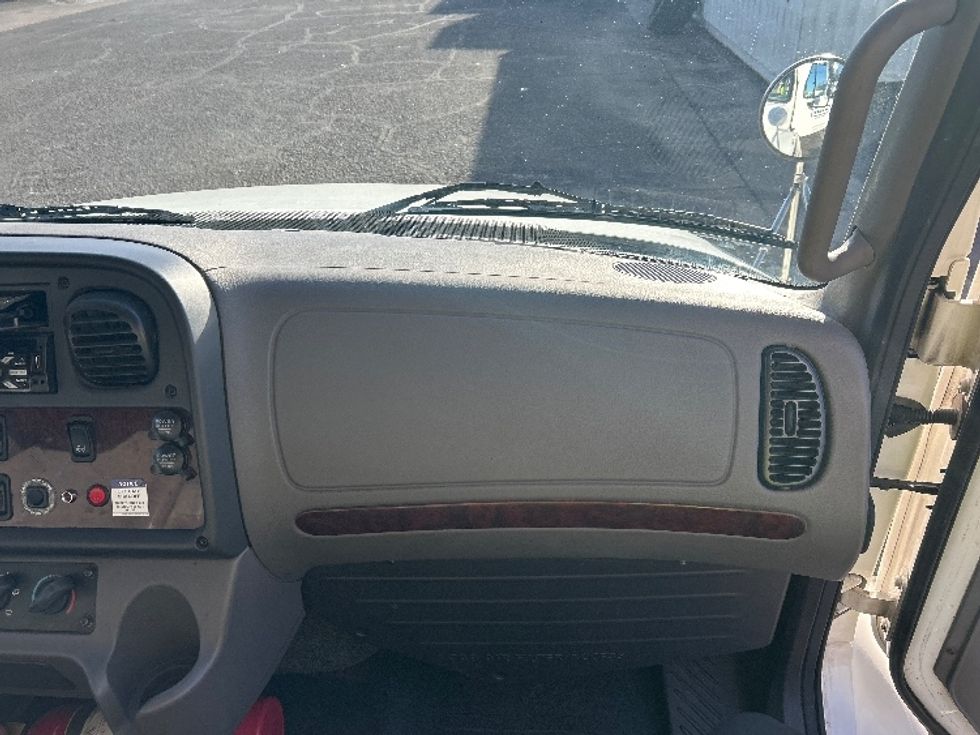 Medium Duty Box Truck-Light and Medium Duty Trucks-Freightliner-2020-M2-Phoenix-AZ-217,005\n\t\tmiles-$ 32,750 - Image 21