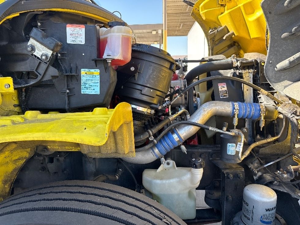 Medium Duty Box Truck-Light and Medium Duty Trucks-Freightliner-2020-M2-Phoenix-AZ-272,456\n\t\tmiles-$ 38,250 - Image 23