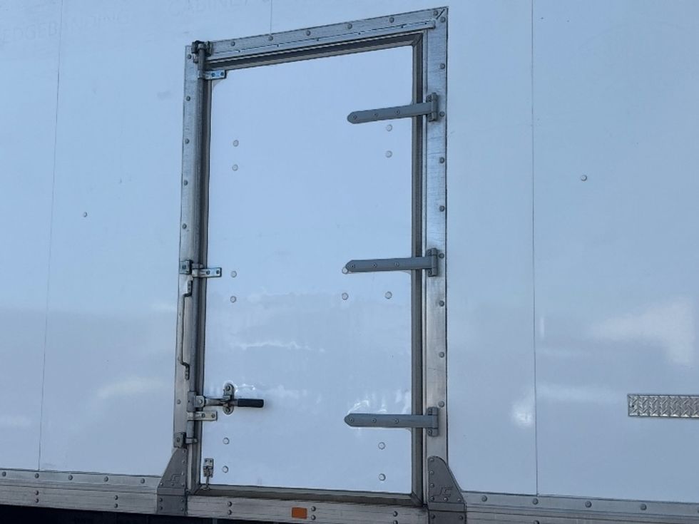 Medium Duty Box Truck-Light and Medium Duty Trucks-Freightliner-2020-M2-Phoenix-AZ-272,456\n\t\tmiles-$ 38,250 - Image 25