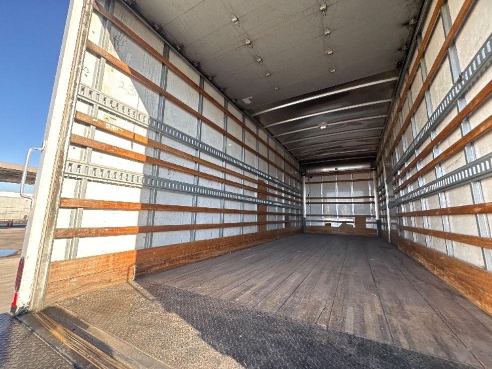 Medium Duty Box Truck-Light and Medium Duty Trucks-Freightliner-2020-M2-Phoenix-AZ-310,269\n\t\tmiles-$ 32,250 - Image 11