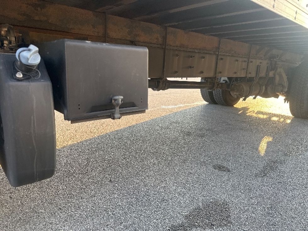 Medium Duty Box Truck-Light and Medium Duty Trucks-Freightliner-2020-M2-Piqua-OH-256,603\n\t\tmiles-$ 40,500 - Image 5
