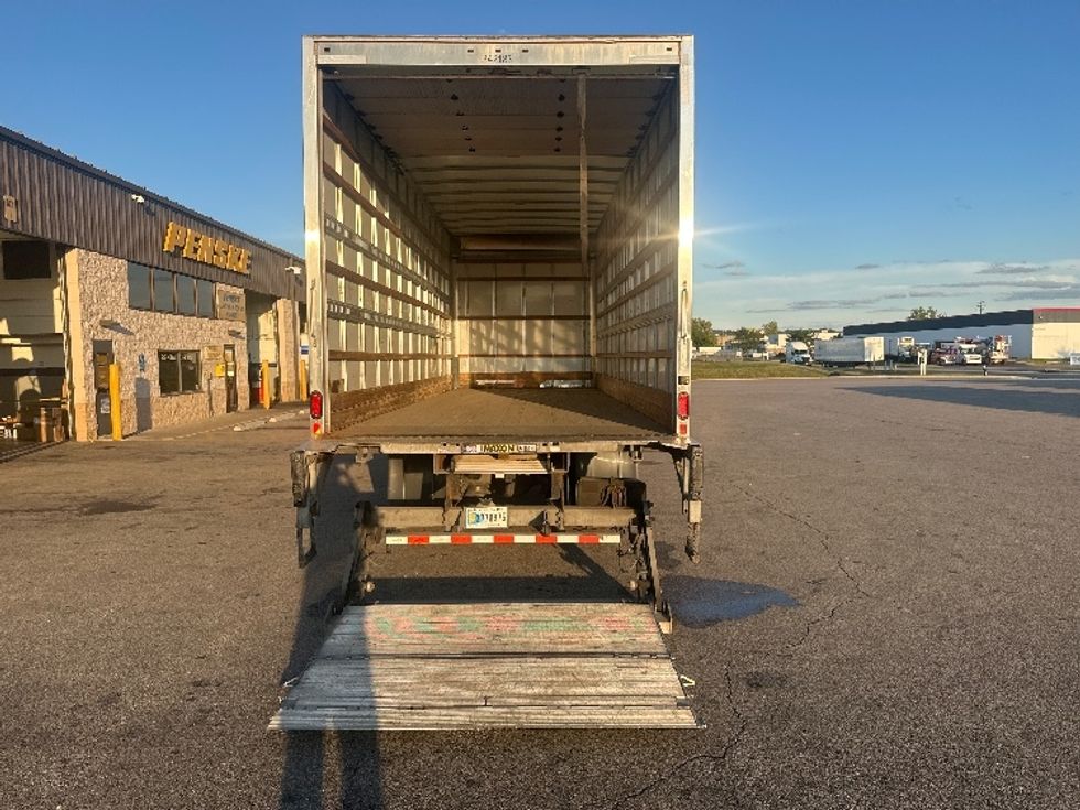 Medium Duty Box Truck-Light and Medium Duty Trucks-Freightliner-2020-M2-Piqua-OH-256,603\n\t\tmiles-$ 40,500 - Image 9