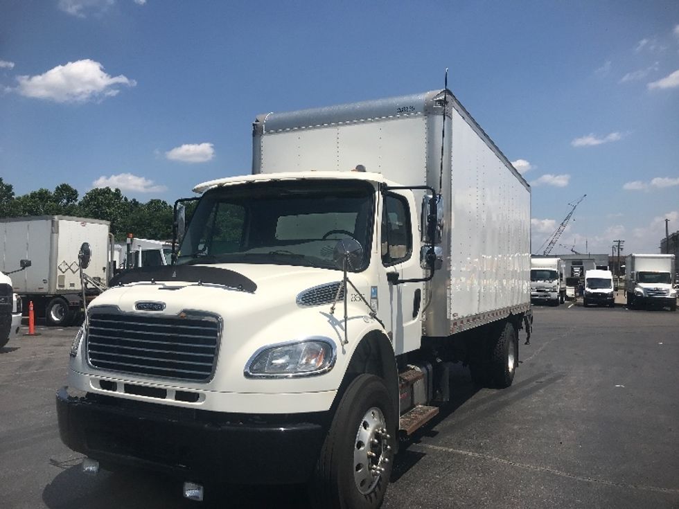 Medium Duty Box Truck-Light and Medium Duty Trucks-Freightliner-2020-M2-Pittsburgh-PA-118,344\n\t\tmiles-$ 45,250 - Image 3