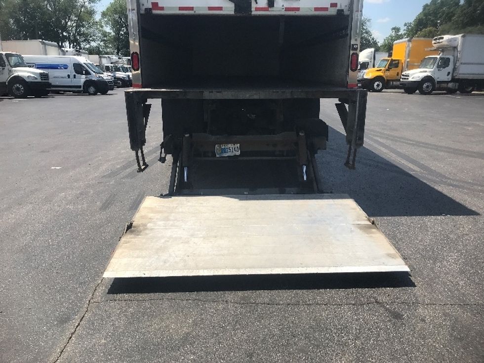 Medium Duty Box Truck-Light and Medium Duty Trucks-Freightliner-2020-M2-Pittsburgh-PA-118,344\n\t\tmiles-$ 45,250 - Image 8