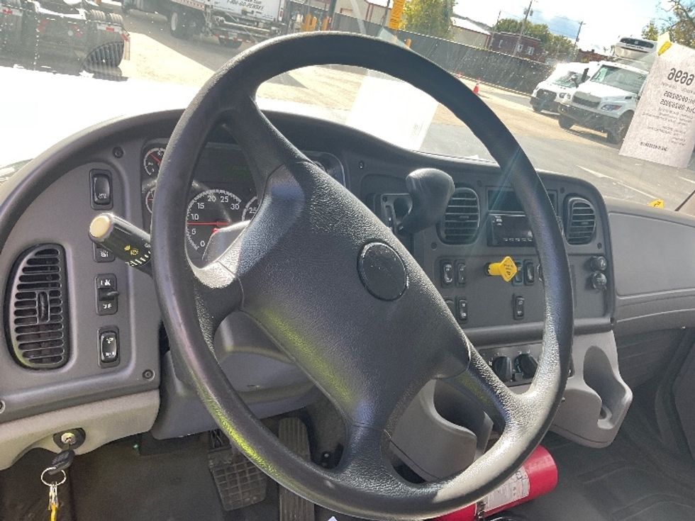 Medium Duty Box Truck-Light and Medium Duty Trucks-Freightliner-2020-M2-Pittsburgh-PA-161,848\n\t\tmiles-$ 56,500 - Image 17