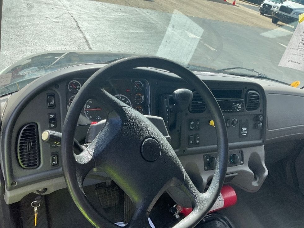 Medium Duty Box Truck-Light and Medium Duty Trucks-Freightliner-2020-M2-Pittsburgh-PA-161,848\n\t\tmiles-$ 56,500 - Image 18