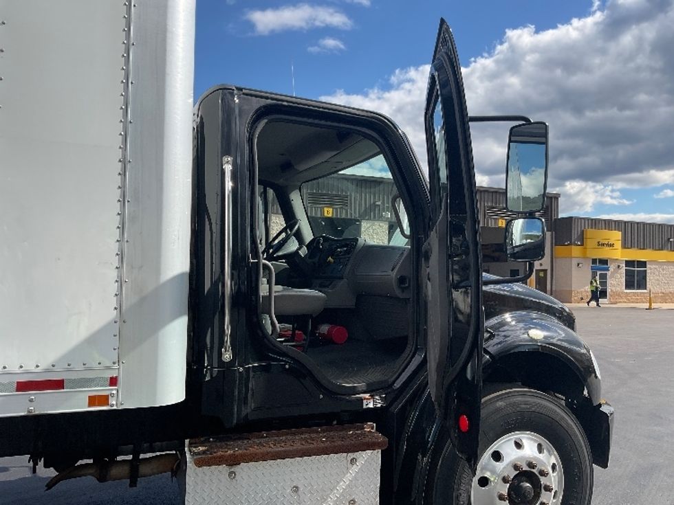 Medium Duty Box Truck-Light and Medium Duty Trucks-Freightliner-2020-M2-Pittsburgh-PA-161,848\n\t\tmiles-$ 56,500 - Image 20