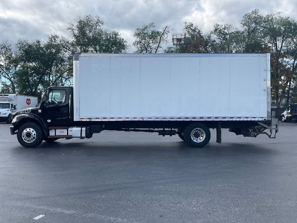 Medium Duty Box Truck-Light and Medium Duty Trucks-Freightliner-2020-M2-Pittsburgh-PA-161,848\n\t\tmiles-$ 56,500 - Image 4