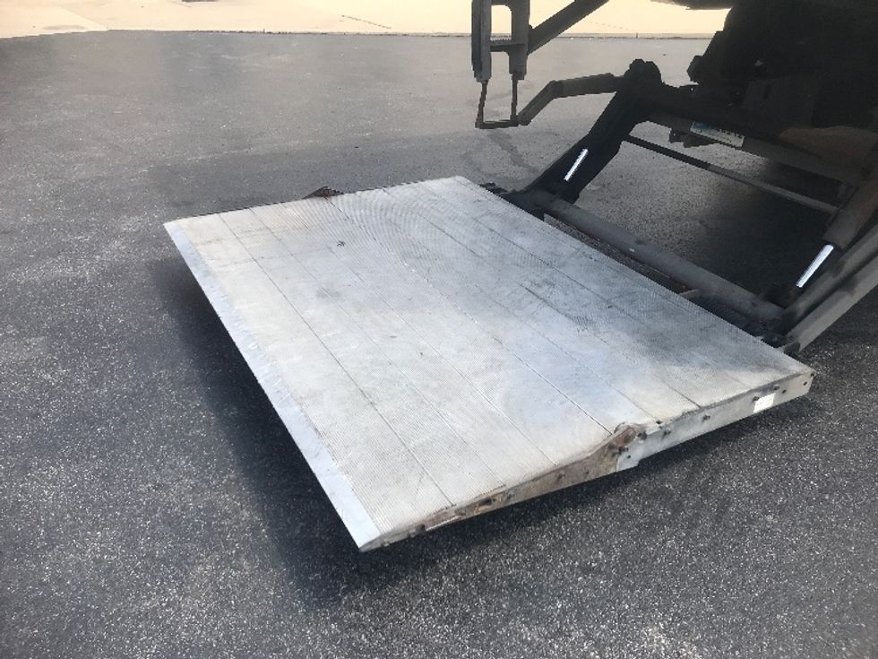 Medium Duty Box Truck-Light and Medium Duty Trucks-Freightliner-2020-M2-Pittsburgh-PA-212,913\n\t\tmiles-$ 31,250 - Image 9