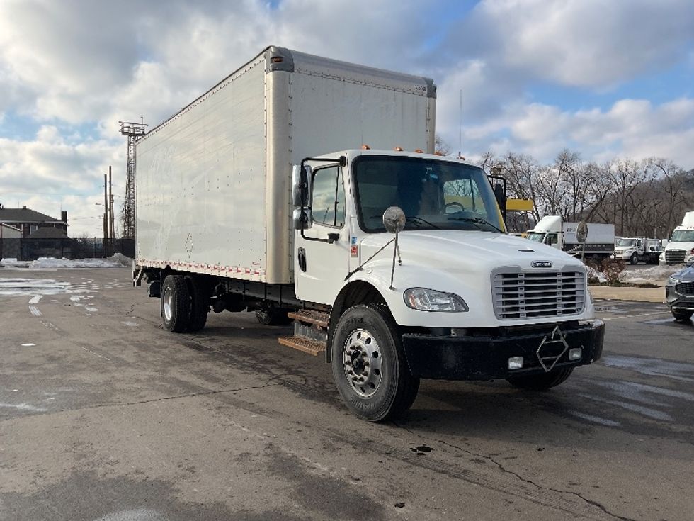 Medium Duty Box Truck-Light and Medium Duty Trucks-Freightliner-2020-M2-Pittsburgh-PA-215,856\n\t\tmiles-$ 45,000 - Image 1
