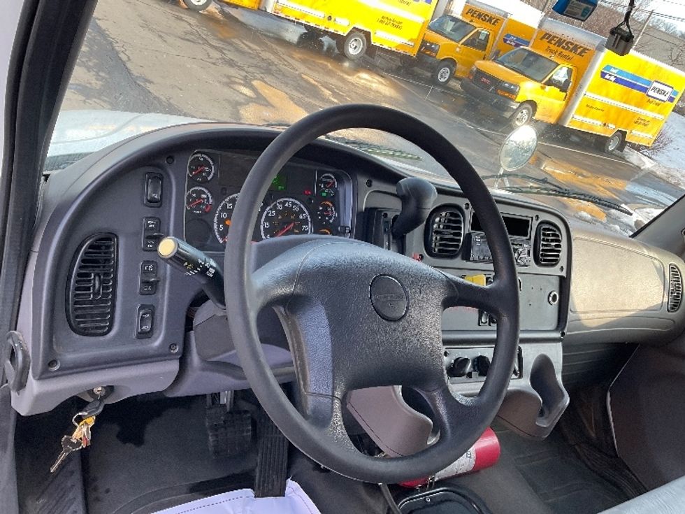 Medium Duty Box Truck-Light and Medium Duty Trucks-Freightliner-2020-M2-Pittsburgh-PA-215,856\n\t\tmiles-$ 45,000 - Image 16